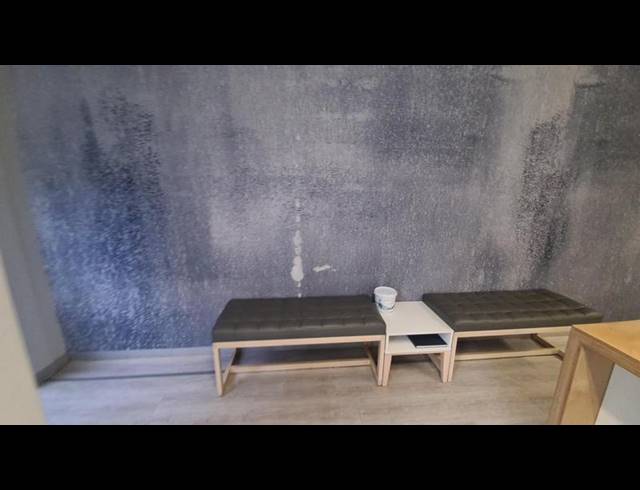 BUSINESS PROPERTY TO RENT IN LYNNWOOD MANOR